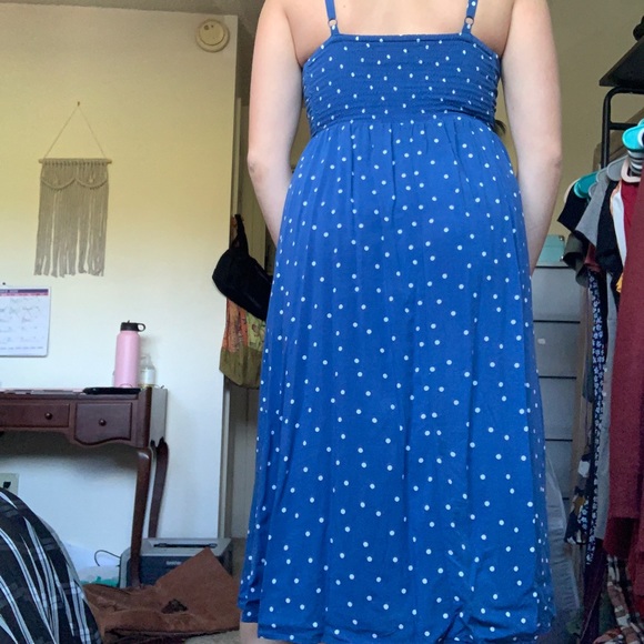 Old Navy Fit and Flare Cami Dress - Picture 2 of 4